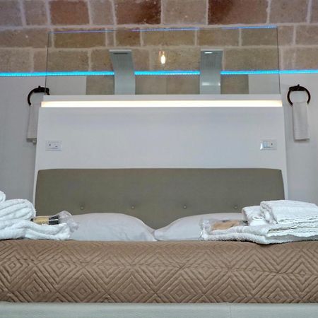 Suite 141 - Luxury B&B โมโนโปลี ภายนอก รูปภาพ