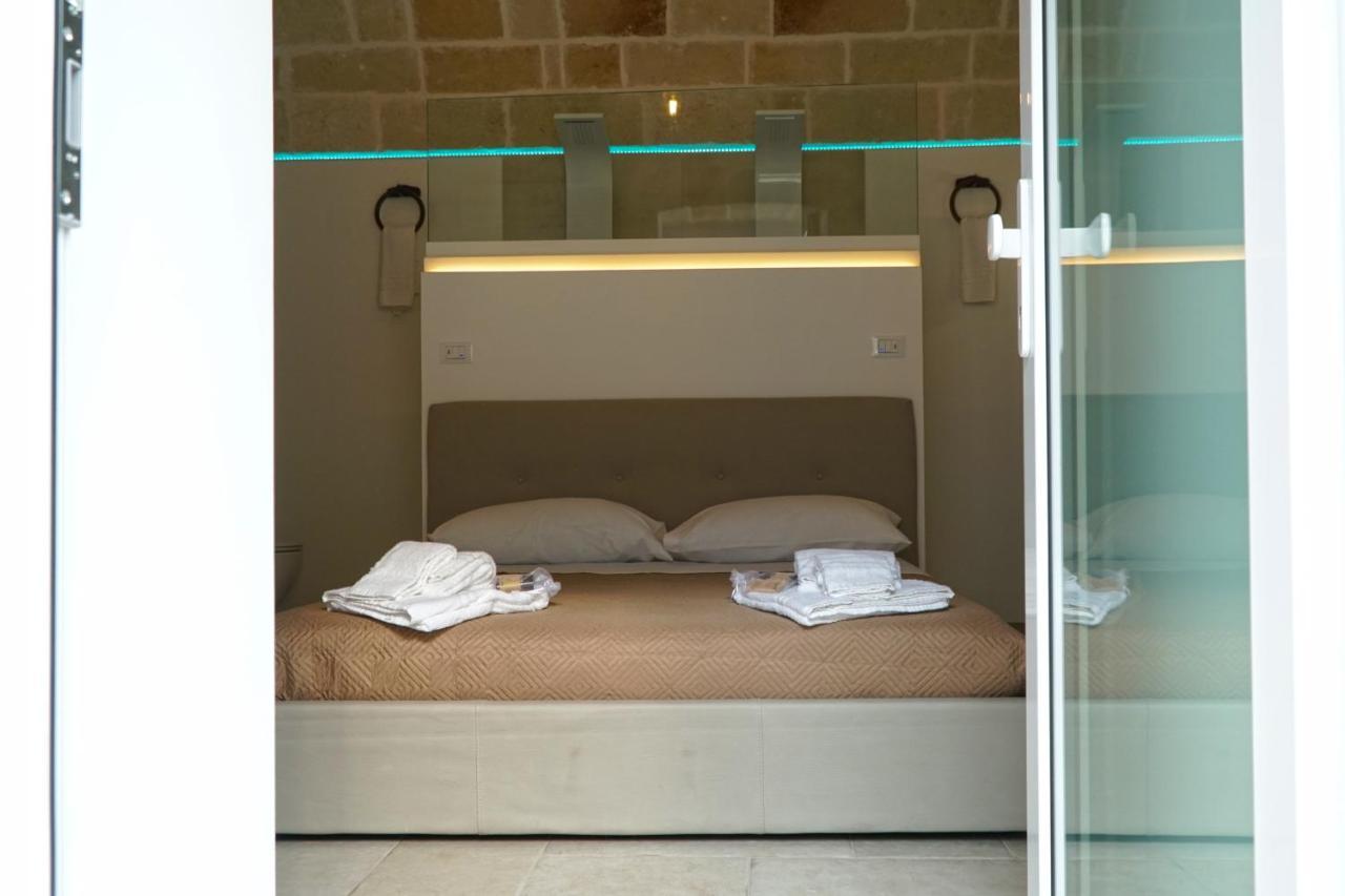 Suite 141 - Luxury B&B โมโนโปลี ภายนอก รูปภาพ