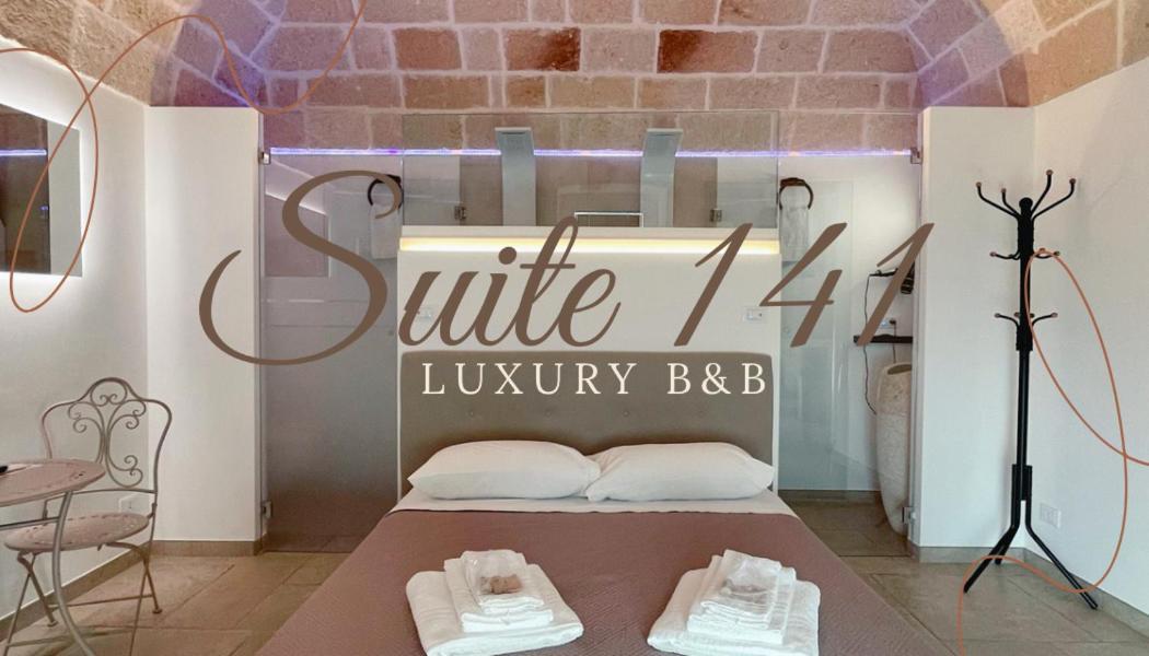 Suite 141 - Luxury B&B โมโนโปลี ภายนอก รูปภาพ